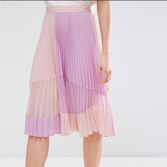 ASOS petite pleated midi skirt with sheer inset detail - Picture 3 of 9